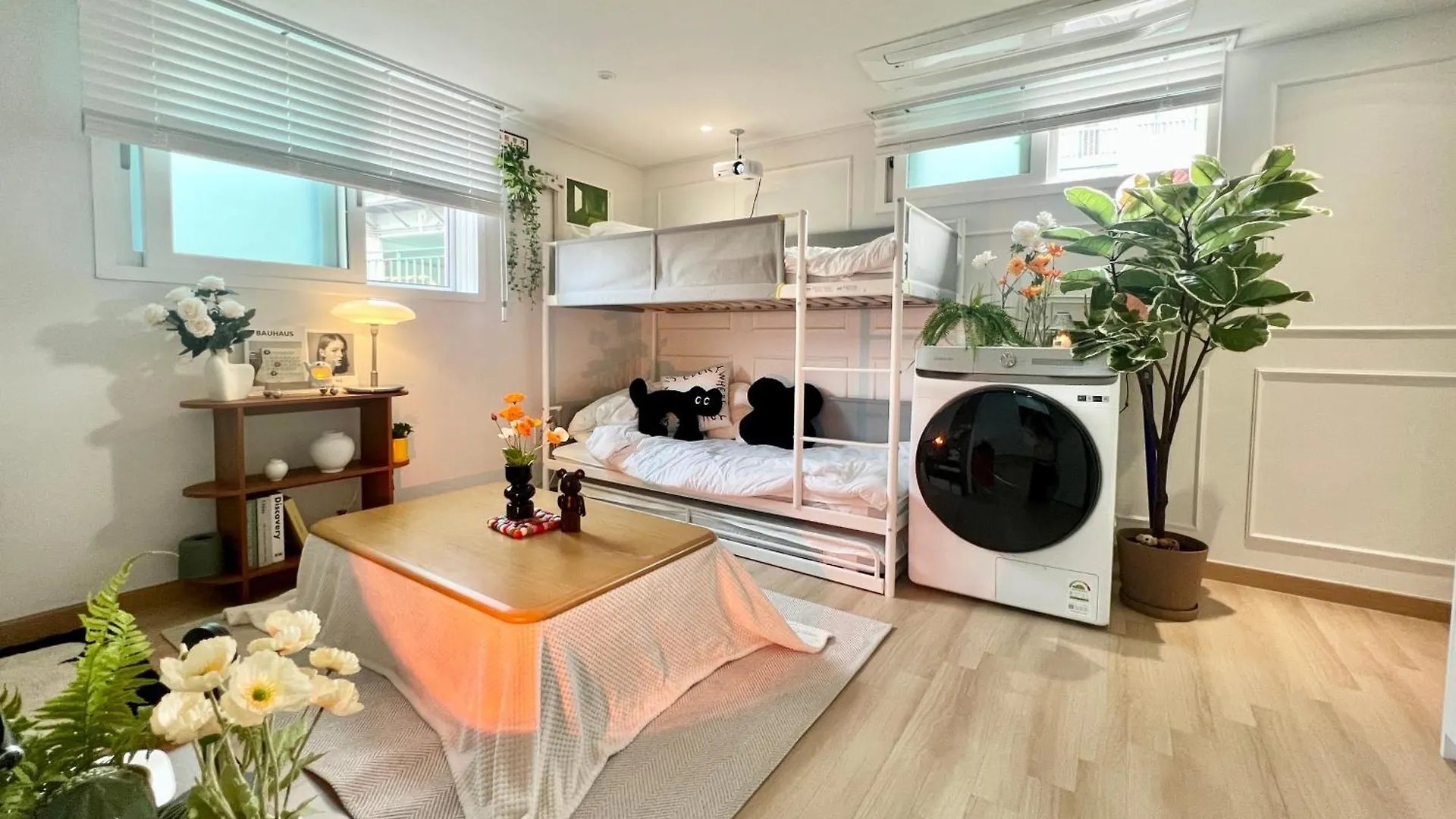 Hongdae Station 7Min, Designer House Villa Seoul Sydkorea