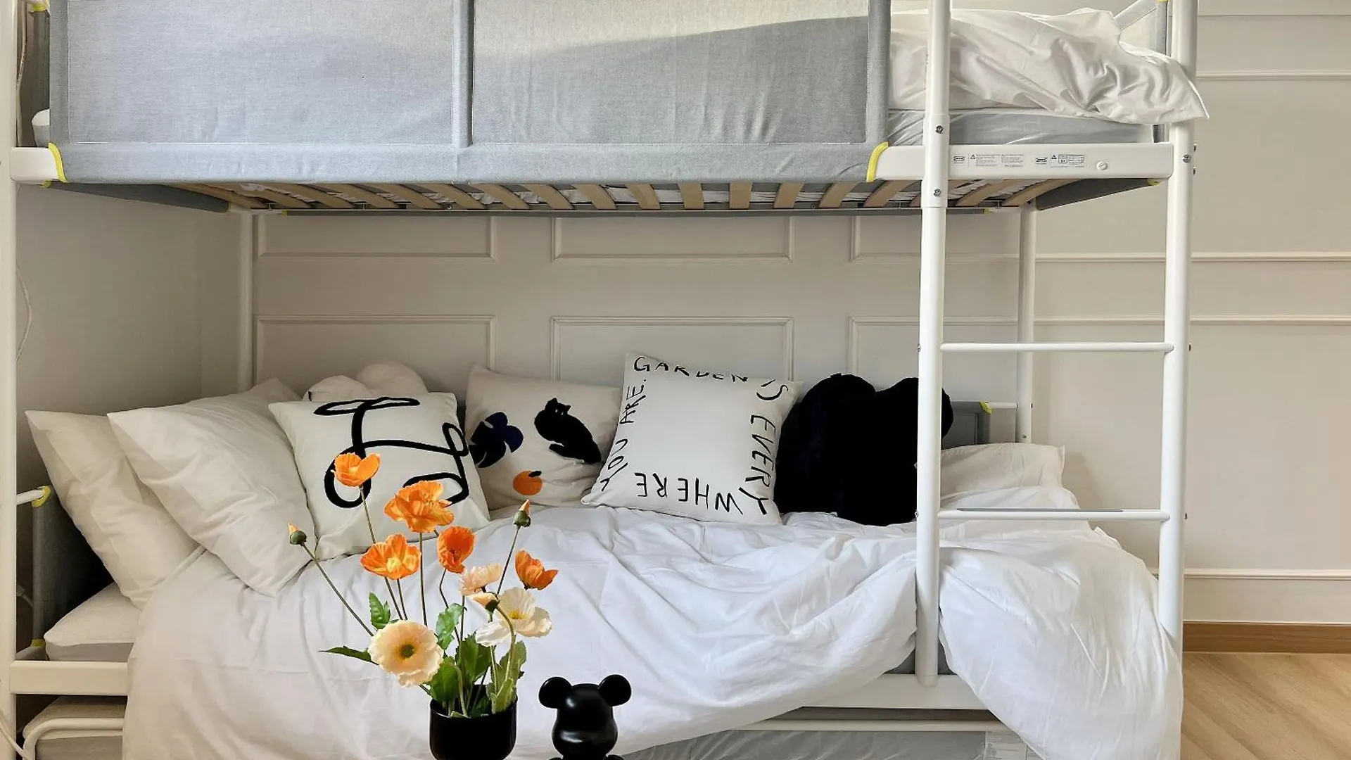 Hongdae Station 7Min, Designer House Villa Seoul